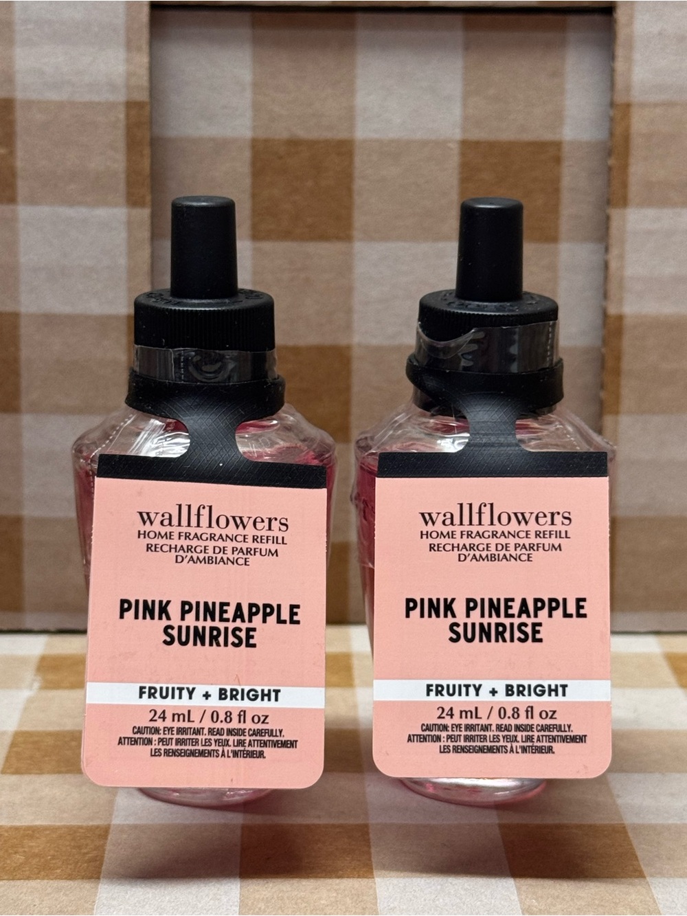 NWT B&BW White Barn (2) Pink Pineapple Sunrise Wallflower Refills